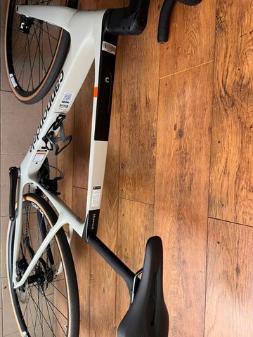 Gebrauchtes Cannondale Synapse Carbon 4 2026 2026 Road & Gravel, Hellgrau — Bild 10 von 11