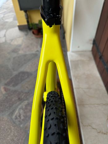 Použité Guerciotti Lembeek Shimano GRX 2025 Road & Gravel — obrázek 15 z 16