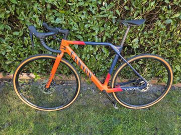 Brugt Canyon Inflite CF SL 6 2024 2024 Road & Gravel — billede 1 af 12