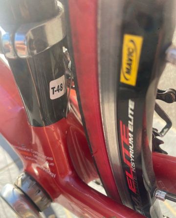 Orbea Onix Campagnolo Centaur 2010 Road & Gravel usato, Rosso — immagine 5 di 7