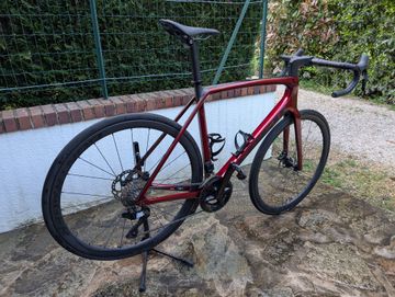 Brugt Trek Émonda SL 6 2024 2024 Road & Gravel — billede 2 af 14