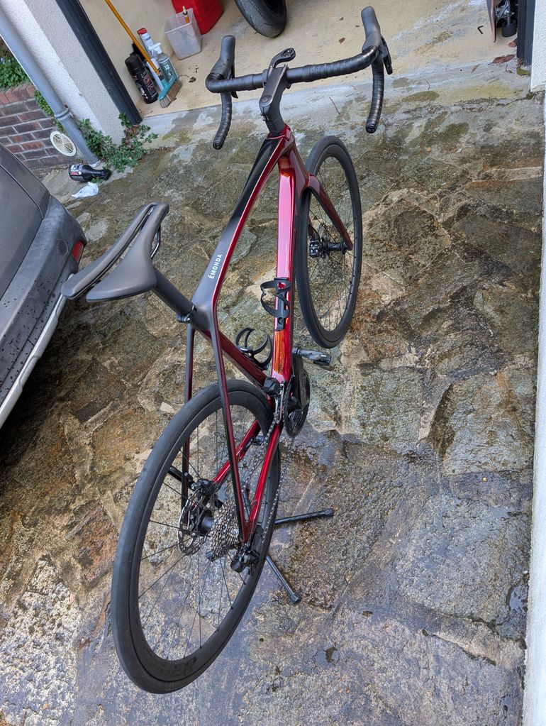Brugt Trek Émonda SL 6 2024 2024 Road & Gravel — billede 13 af 14
