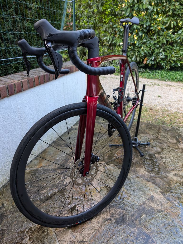Brugt Trek Émonda SL 6 2024 2024 Road & Gravel — billede 9 af 14