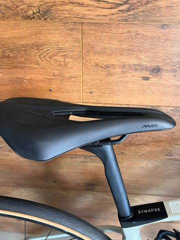 Cannondale Synapse Carbon 4 2026 2026 Road & Gravel d'occasion — image 10 sur 11