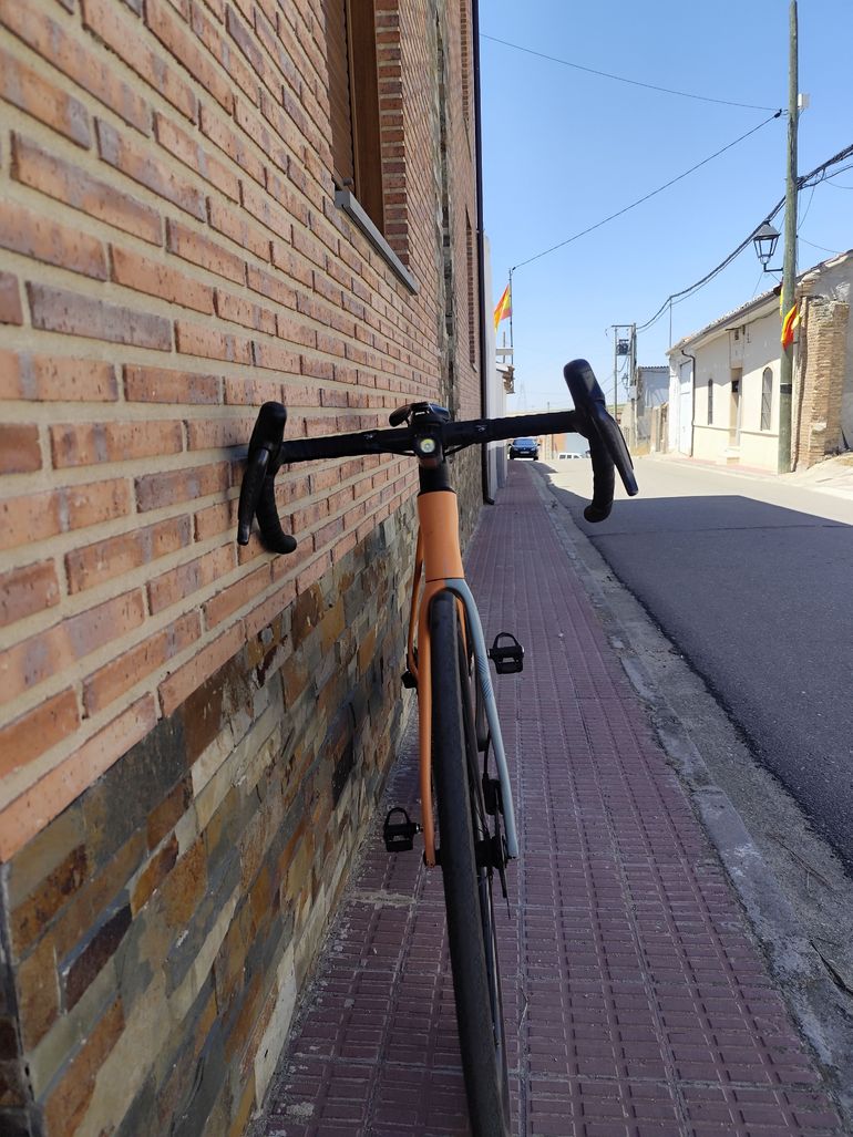 Brugt Orbea ORCA M20iLTD 2024 2024 Road & Gravel — billede 10 af 10