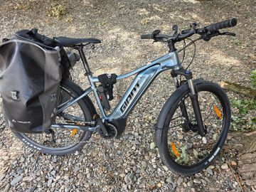 Used Giant Talon E+ EX 2023 2023 Mountainbike, Blue, 29 — image 1 of 3