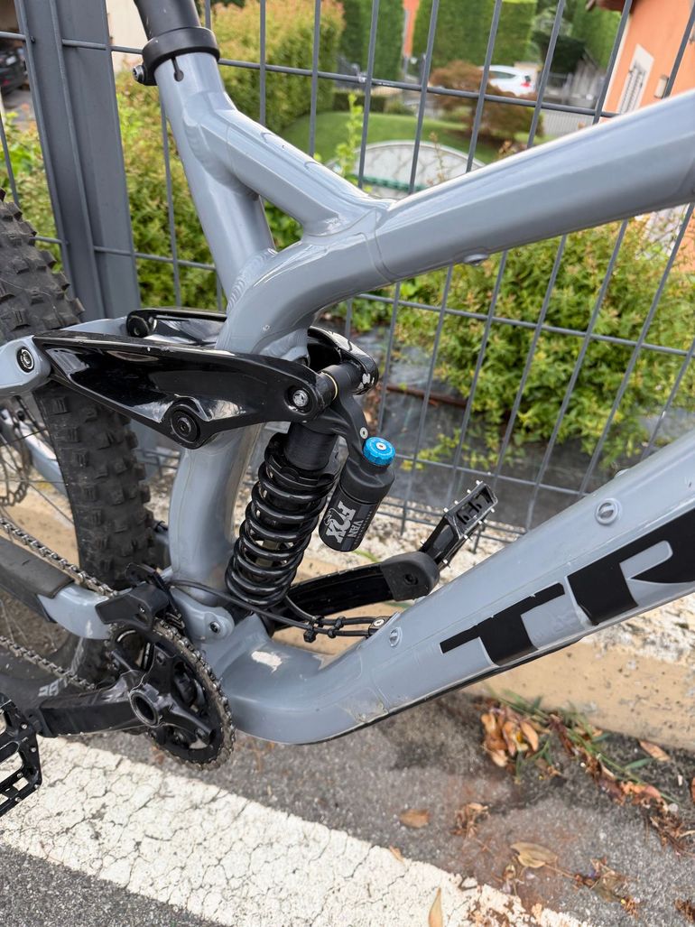 Gebrauchtes Trek Session 8 27.5 2019 2019 Mountainbike, Hellgrau, 27.5 — Bild 12 von 12