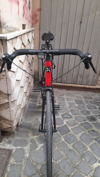 Used TRIBAN Custom Shimano Sora 2016 Road & Gravel, Black — image 4 of 5