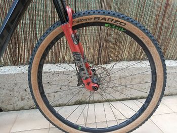Used Ghost Lector Shimano Deore XT 2018 Mountainbike, Light Gray — image 7 of 10