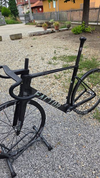 Używany Factor Ostro Frameset 2026 Road & Gravel — zdjęcie 5 z 5