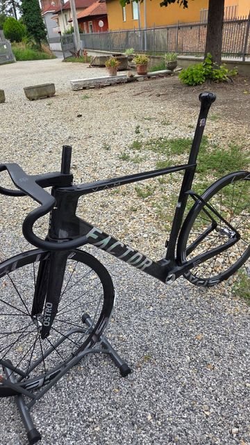 Tweedehands Factor Ostro Frameset 2026 Road & Gravel — afbeelding 5 van 5