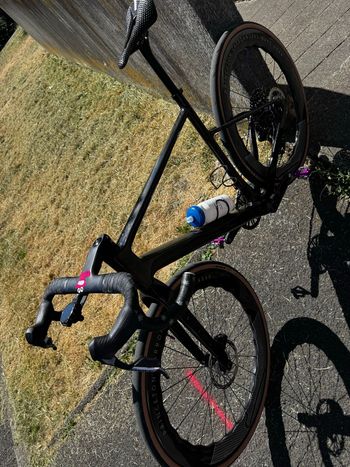 Used Seraph Custom SRAM Force eTap AXS 2026 Road & Gravel, Black — image 2 of 9