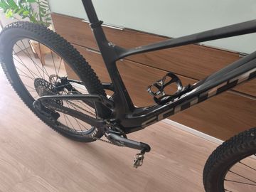 Tweedehands Scott Spark RC Team Issue 2025 2025 Mountainbike — afbeelding 12 van 19