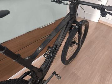 Tweedehands Scott Spark RC Team Issue 2025 2025 Mountainbike — afbeelding 9 van 19
