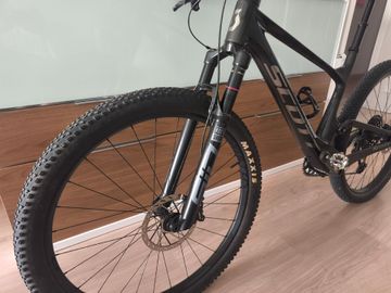 Tweedehands Scott Spark RC Team Issue 2025 2025 Mountainbike — afbeelding 15 van 19