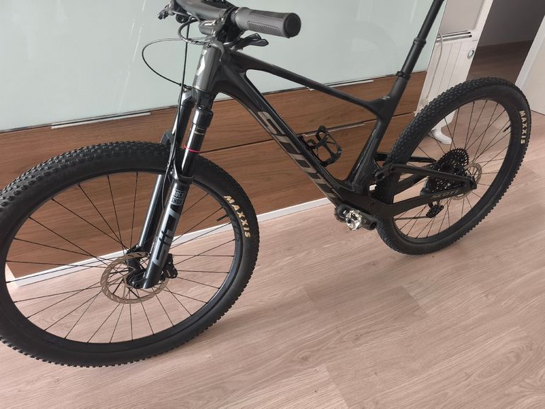 Brugt Scott Spark RC Team Issue 2025 2025 Mountainbike — billede 17 af 19