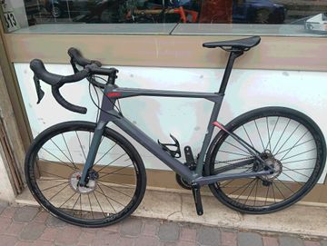 Used BMC Roadmachine 01 THREE 2021 2021 Road & Gravel, Green — image 2 of 4