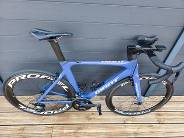 Giant Propel Advanced Pro 1 2020 2020 Road & Gravel usato, Viola — immagine 2 di 3