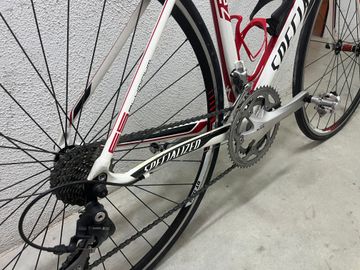 Used Specialized Allez Compact 2012 2012 Road & Gravel, White — image 9 of 11