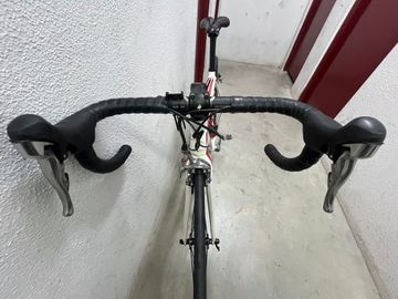 Used Specialized Allez Compact 2012 2012 Road & Gravel, White — image 7 of 11