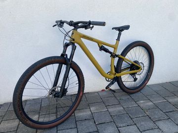 Gebrauchtes Specialized Spezialized Epic Evo 2023 Mountainbike, Orange — Bild 1 von 13