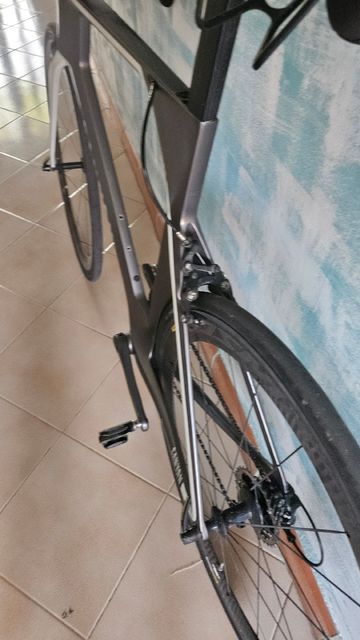 Used Canyon Speedmax CF 7.0 2018 2018 Road & Gravel, Black — image 3 of 9