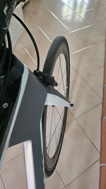 Used Canyon Speedmax CF 7.0 2018 2018 Road & Gravel, Black — image 6 of 9