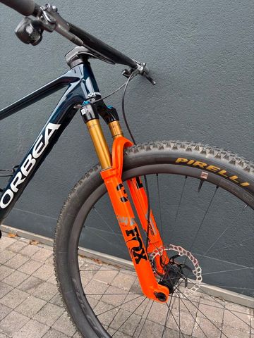 Gebrauchtes Orbea Alma M-LTD 2026 2026 Mountainbike, Blau, 29 — Bild 8 von 10