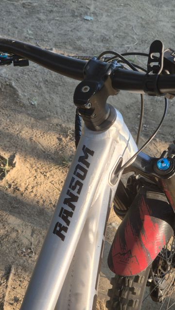Used Scott Ransom 920 2020 2020 Mountainbike, Light Gray, 29 — image 6 of 7