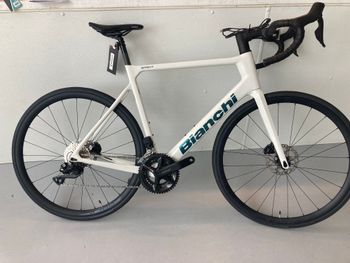 Used Bianchi Sprint 105 Di2 2025 2025 Road & Gravel