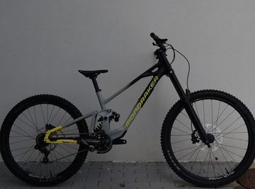 Brugt Mondraker Summum SRAM GX 2026 MTB