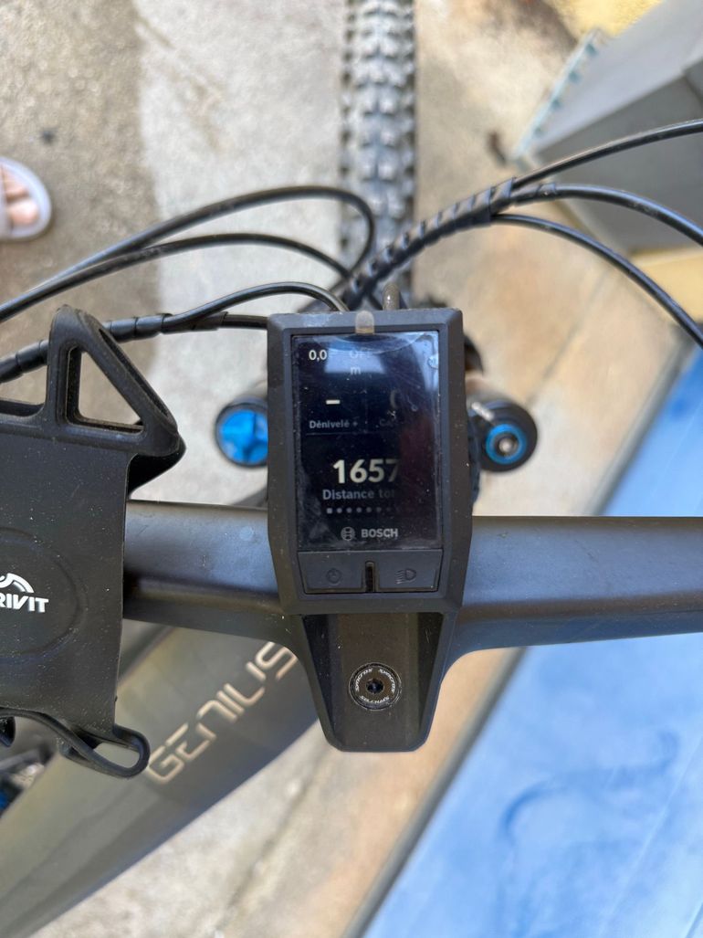 Scott E Genius SRAM GX Eagle 2023 Mountainbike de segunda mano, Negro — imagen 2 de 5