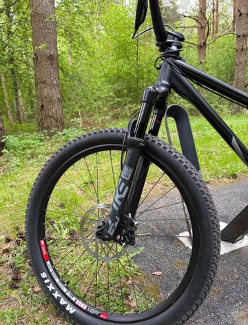 Brugt YT Industries DIRT LOVE 2020 2020 Mountainbike — billede 2 af 4
