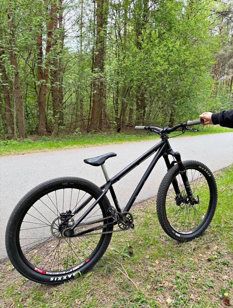 Brugt YT Industries DIRT LOVE 2020 2020 Mountainbike — billede 1 af 4