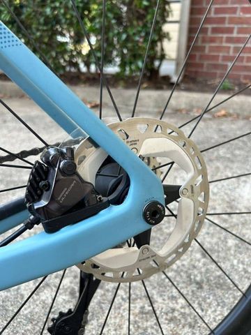 Tweedehands Canyon Endurace 8 Disc 2024 2024 Road & Gravel — afbeelding 4 van 5
