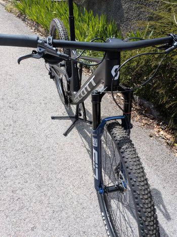 Brugt Scott Spark RC Team 2022 2022 Mountainbike — billede 2 af 3