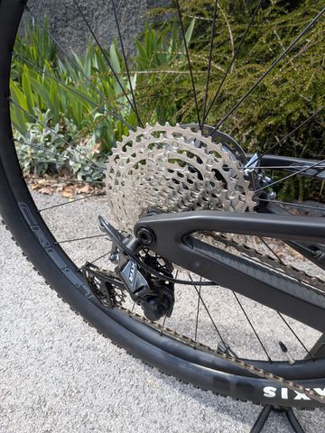 Tweedehands Scott Spark RC Team 2022 2022 Mountainbike — afbeelding 3 van 5