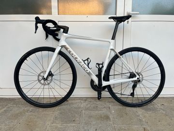 Gebrauchtes Colnago V4Rs Disc Ultegra Di2 8100 w/Fulcrum Racing 600 Wheels 2023 2023 Road & Gravel