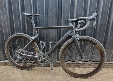 Używany Canyon Aeroad CF SL 8.0 2019 2019 Road & Gravel — zdjęcie 1 z 3