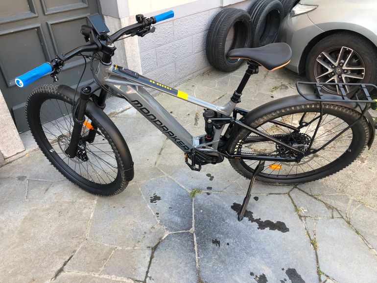 Mondraker CHASER RX 2023 2023 Urban usato, Grigio chiaro — immagine 10 di 13