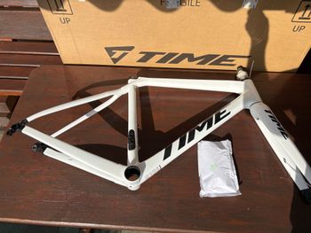 Tweedehands Time Custom Frameset 2025 Road & Gravel — afbeelding 16 van 21