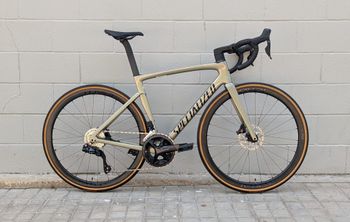 Used Custom Specialized Tarmac SL7 Comp - 2024 2024 Road & Gravel