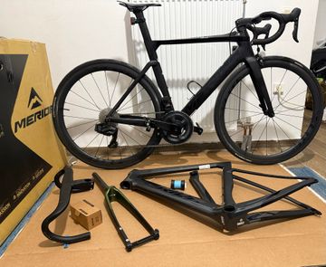 Tweedehands Merida REACTO DISC 8000-E 2020 Frameset 2020 Road & Gravel — afbeelding 2 van 33