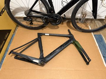 Tweedehands Merida REACTO DISC 8000-E 2020 Frameset 2020 Road & Gravel — afbeelding 4 van 33