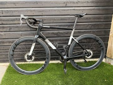 Used Cannondale SuperSix EVO Shimano Ultegra Di2 2023 Road & Gravel, Black — image 8 of 11