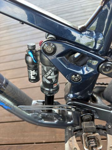 Brugt Trek Slash 8 Gen 6 2024 2024 Mountainbike — billede 3 af 4