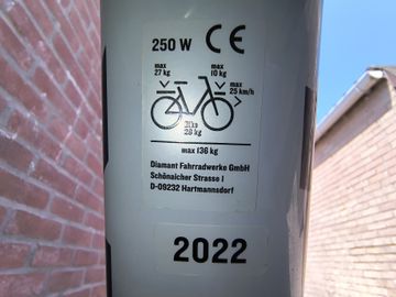 Used Trek District+ 2 Stagger 2022 2022 Urban, Blue — image 2 of 13
