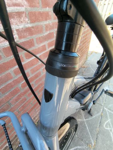 Used Trek District+ 2 Stagger 2022 2022 Urban, Blue — image 12 of 13