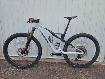 Używany Orbea OIZ M-TEAM AXS 2024 2024 MTB
