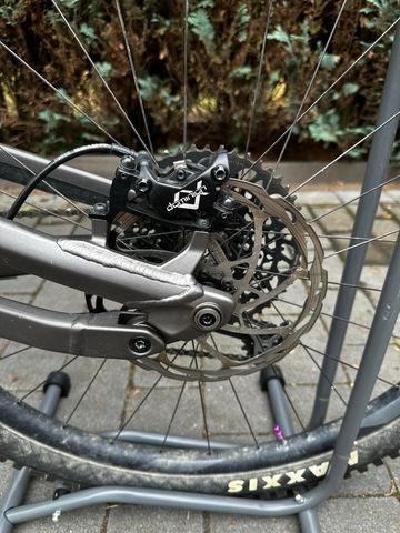 Gebrauchtes Radon SWOOP 10.0 HD 2022 2022 Mountainbike, Hellgrau, 29 — Bild 6 von 7